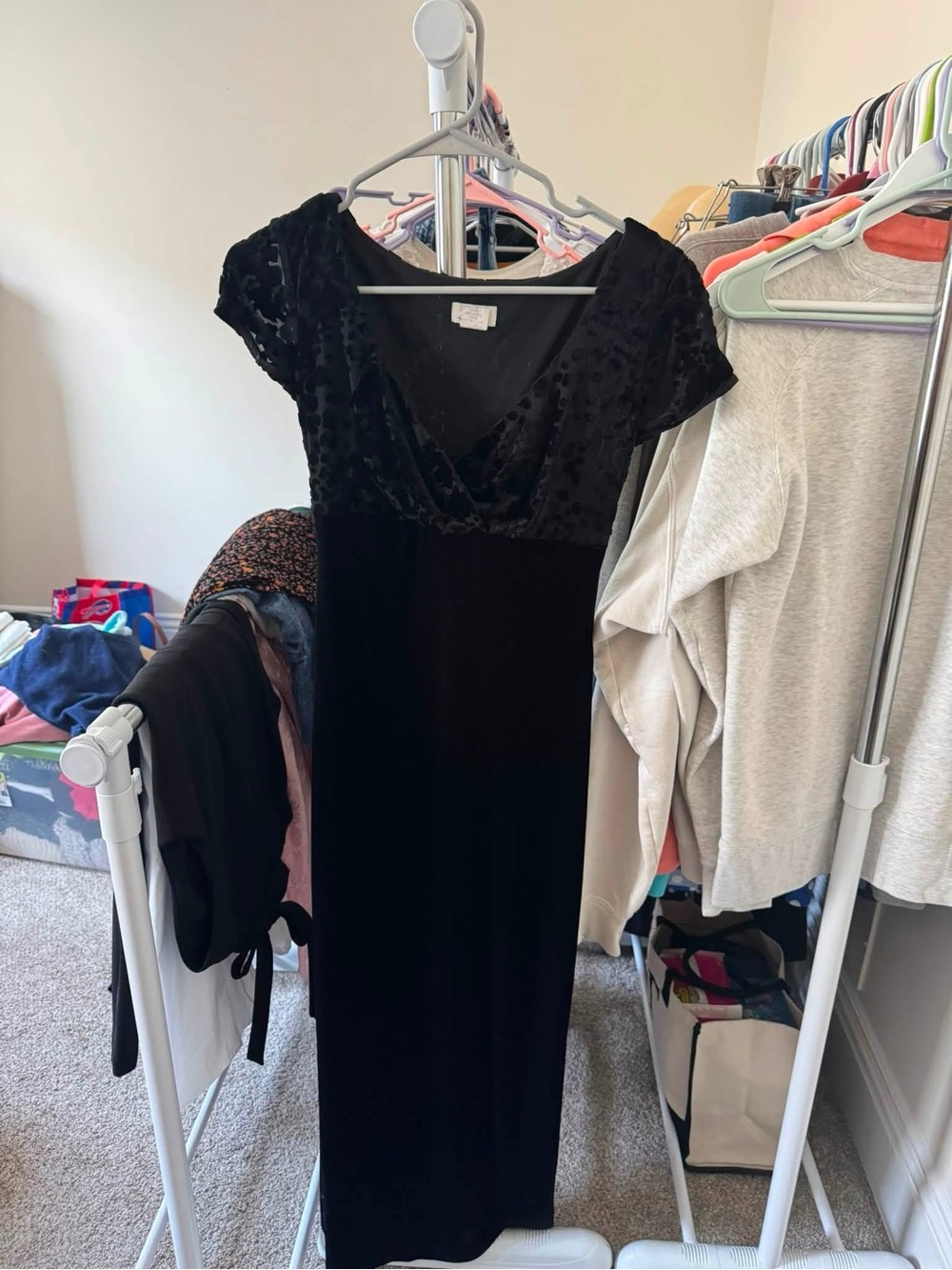 Classic Black Velvet Maxi Dress with Cap Sleeves